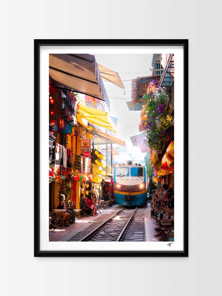 Train Street, Hanoi I – Impression d’Art Mural Vietnam