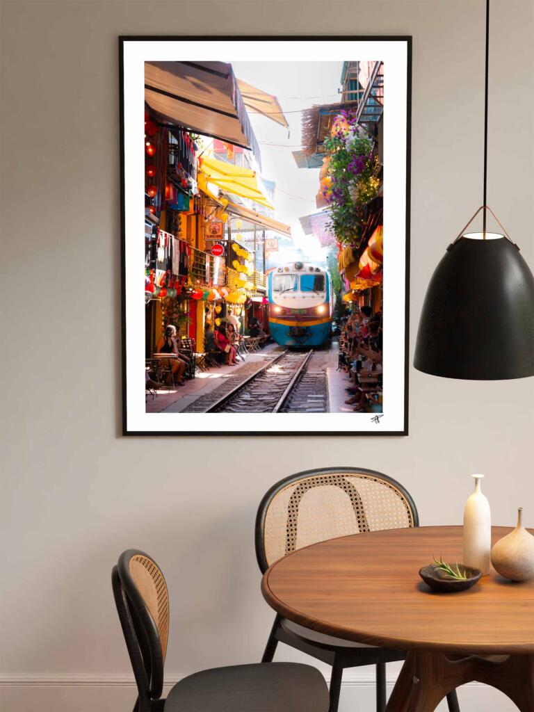 Train Street, Hanoi I – Impression d’Art Mural Vietnam - hover