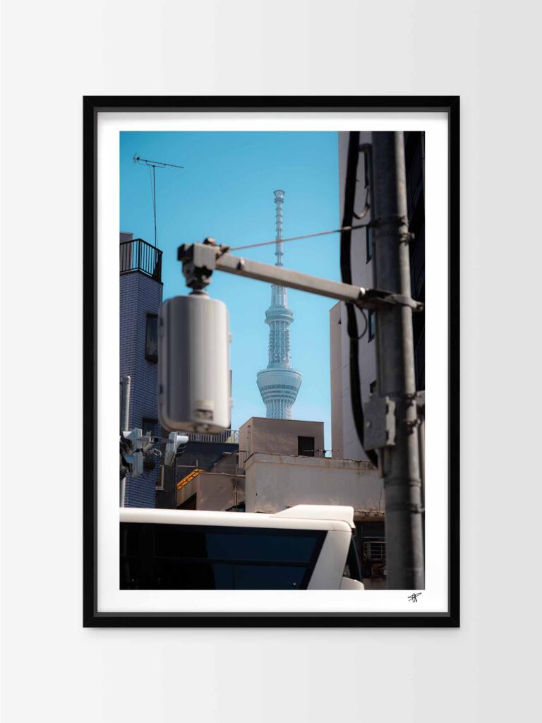 Asakusa Tower I – Impression d’Art Mural Japon