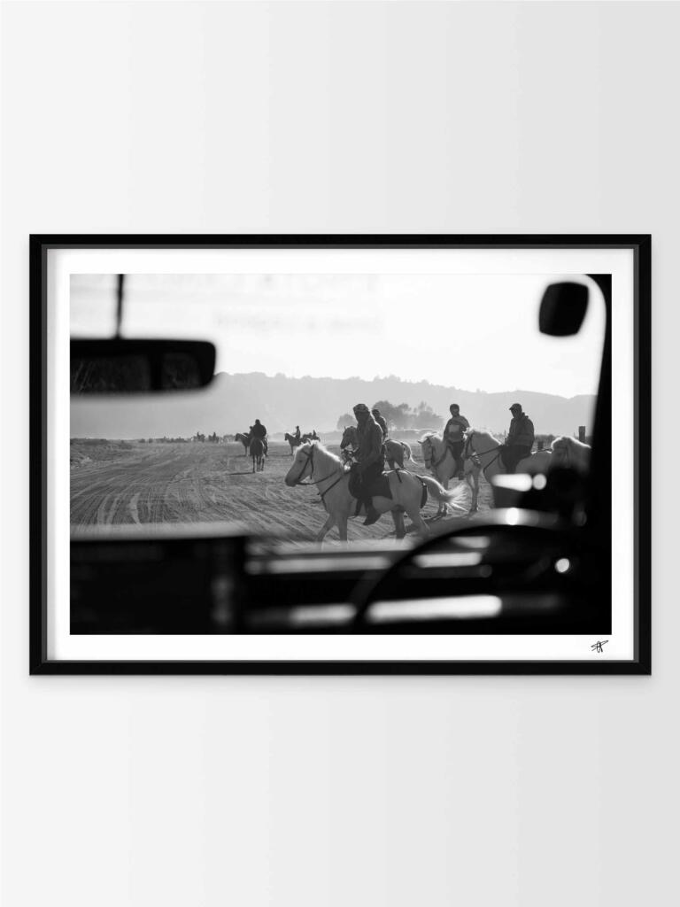 Sunrise riding in Bromo, Java II B&W – Impression d’Art Mural Indonésie